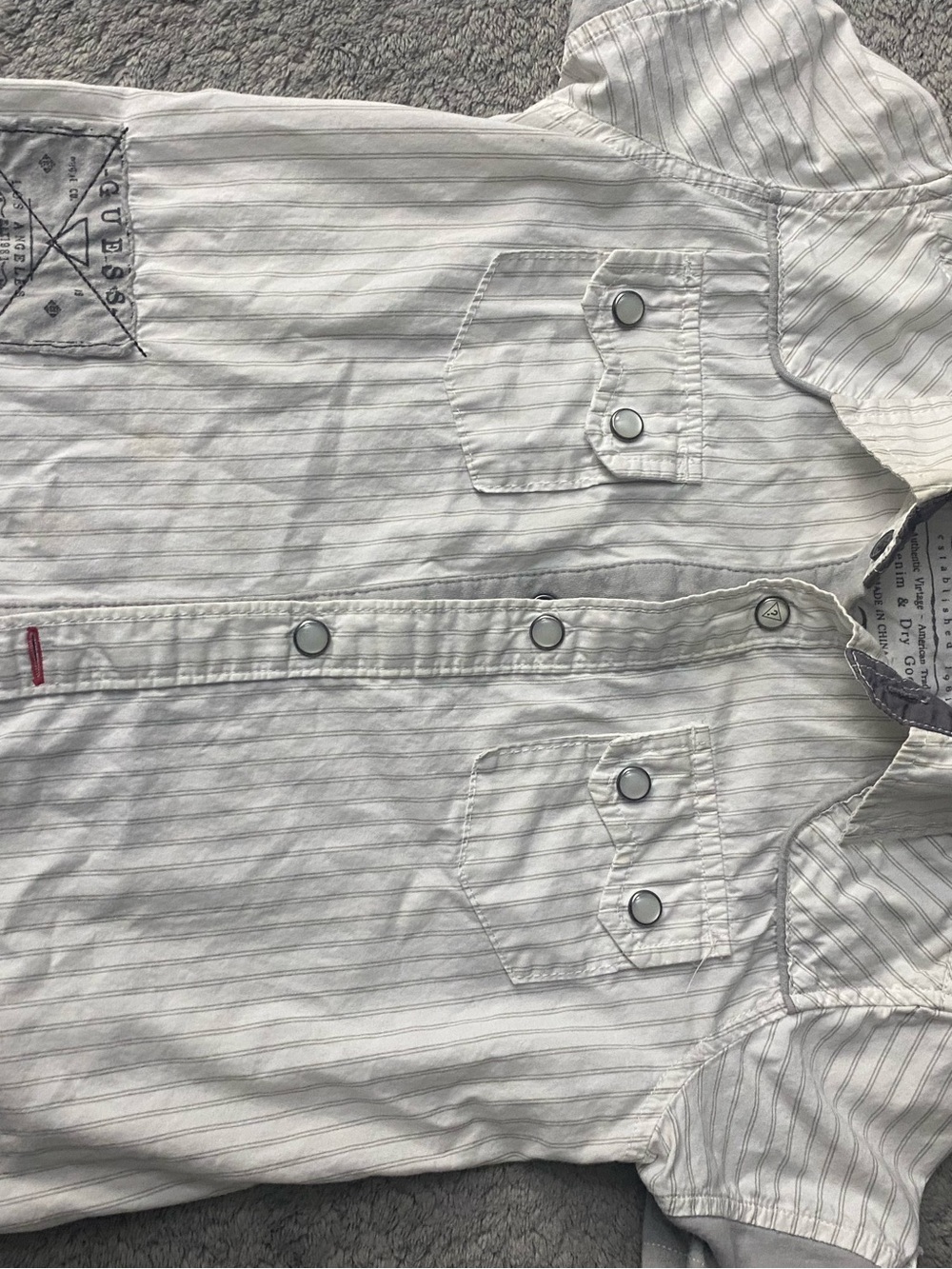 Guess White Pinstripe Short Sleeve Button-Up Shirt